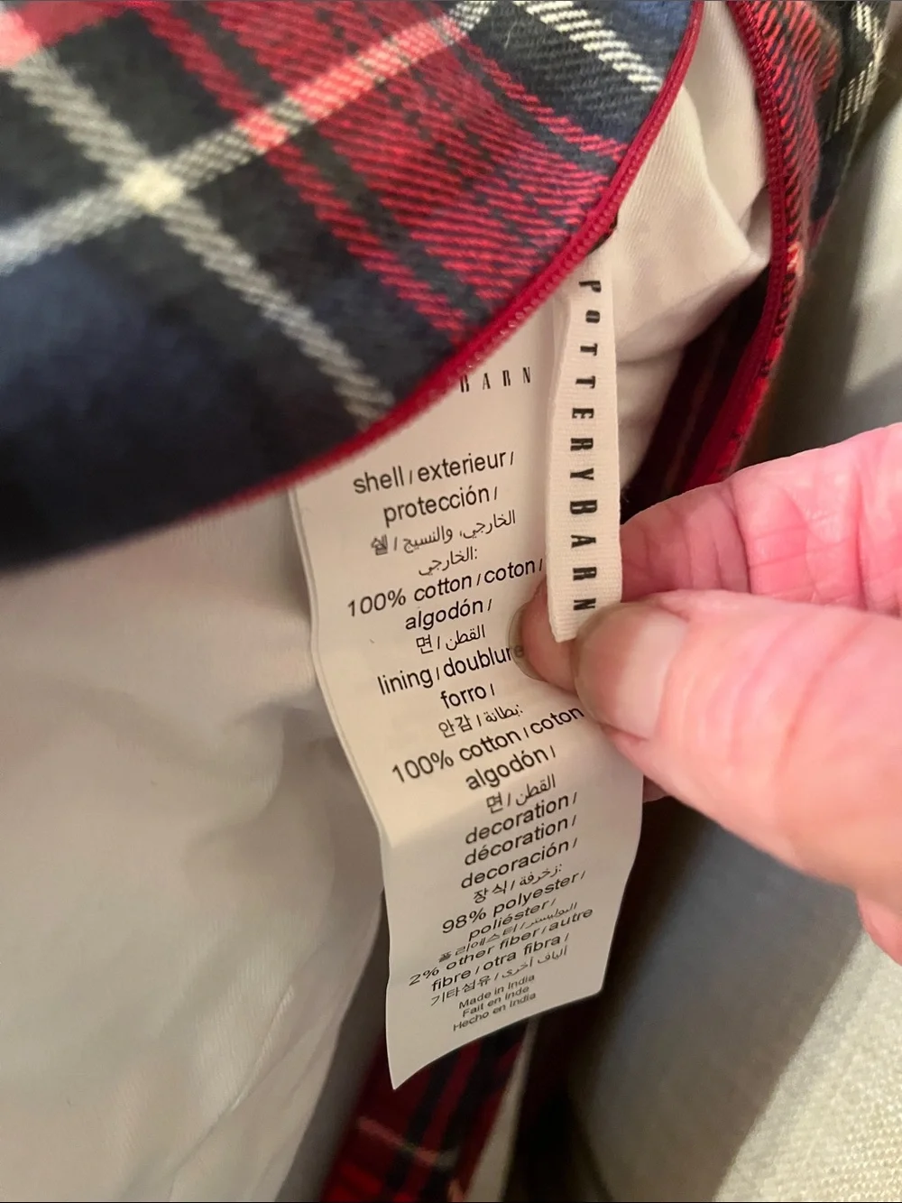 Pottery Barn Pinecone & Berry Holiday Pillow in Beige, Red Large Embellished EUC